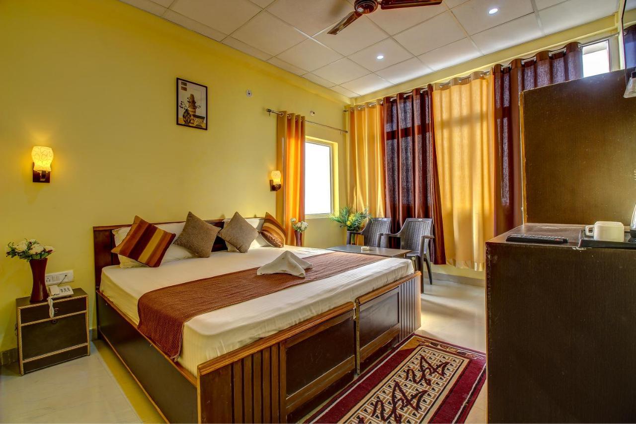 Hotel Himalayan View Lansdowne Zewnętrze zdjęcie